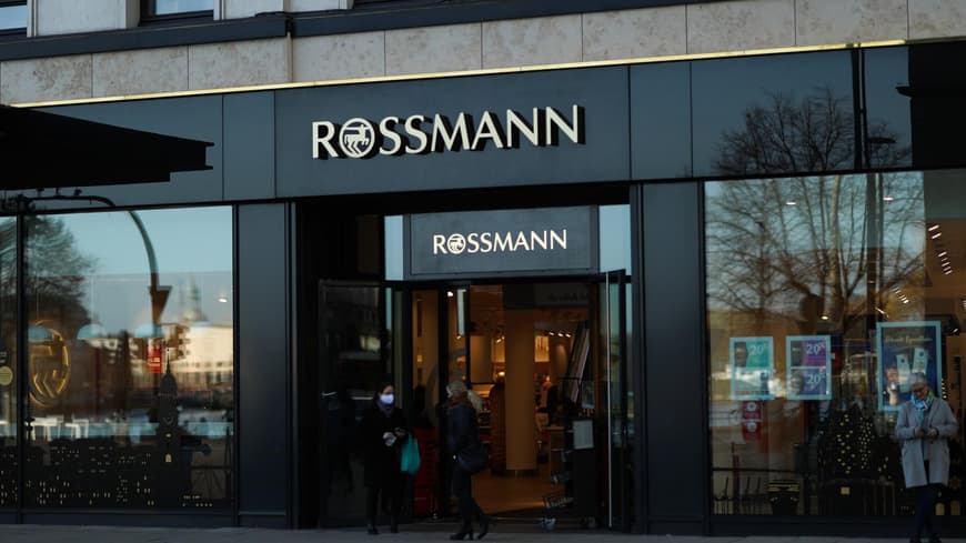 Ab jetzt gibt es Judith Williams Cosmetics bei Rossmann Rossmann Filiale